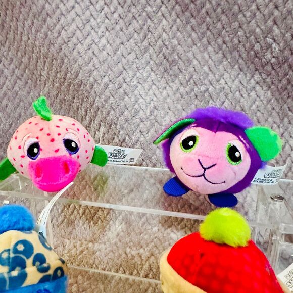 MINI Cutetitos Fruititos Minitos Animal Scented 2"Plush Toy Bundle - Picture 2 of 7